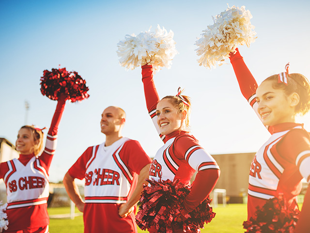cheerleader-girls-boy