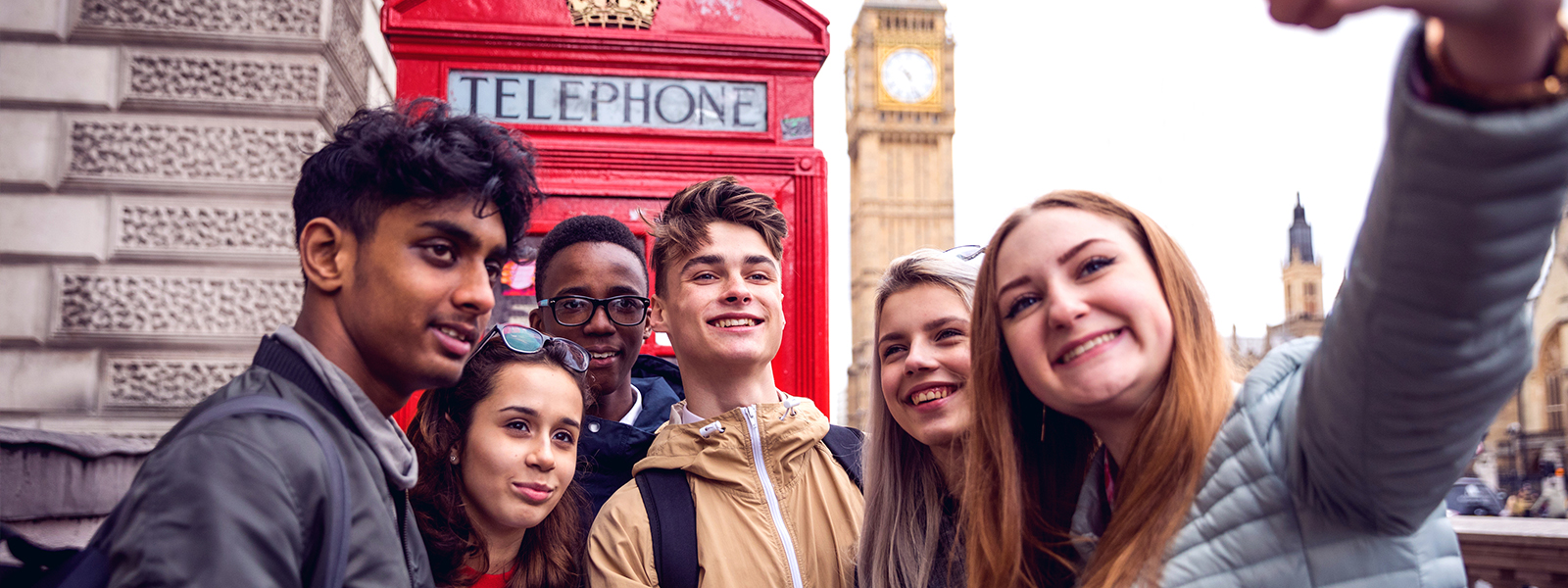 hero-exchange-students-london