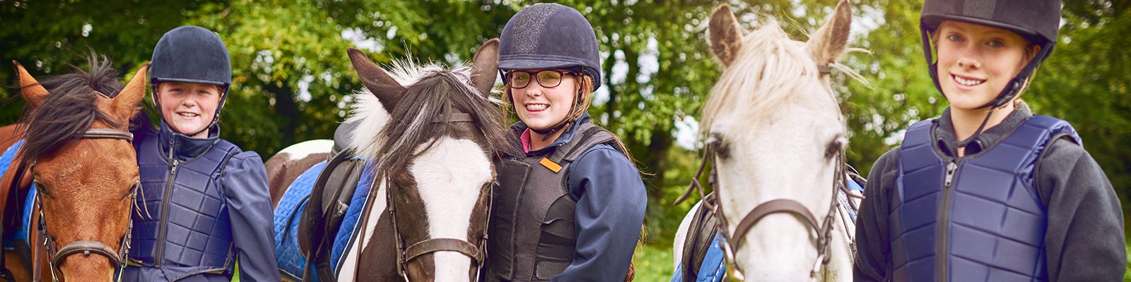 hero-riding-students-ireland